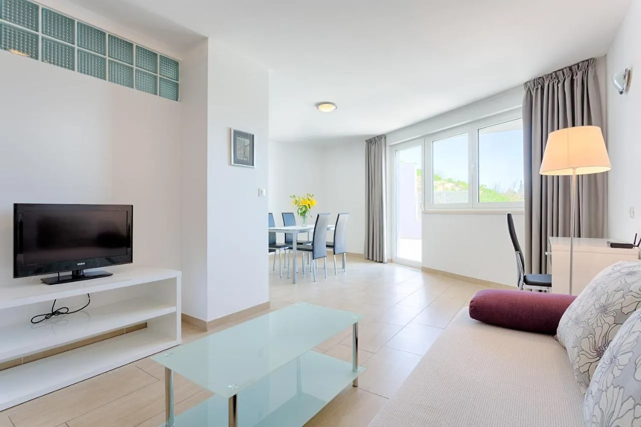 Adriatic Queen Residence Split 0*,