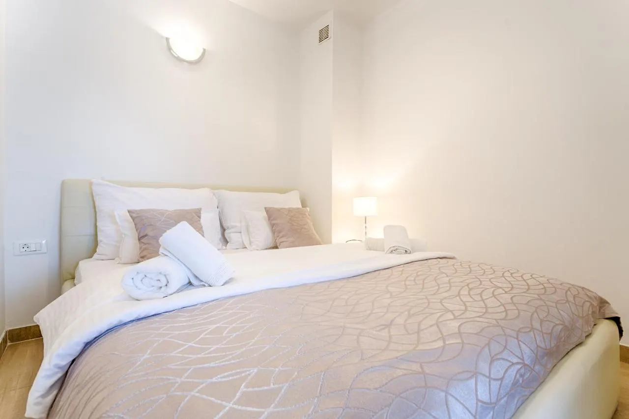 Adriatic Queen Residence Split Apartment